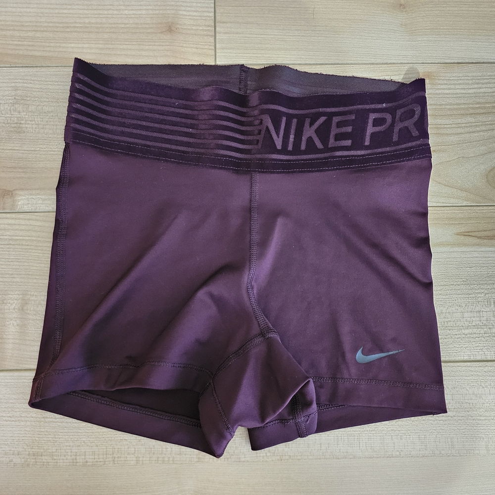 Nike Women's Purple Nike Pros